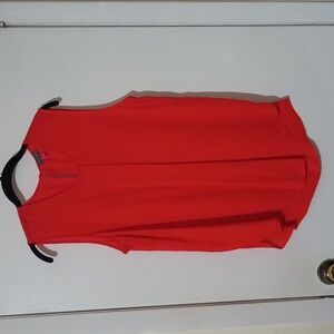 Vince Camuto Large Sleeveless Top With Curved Hem/Side Slits